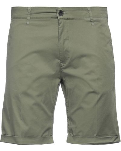 Peuterey Shorts & Bermuda Shorts - Green