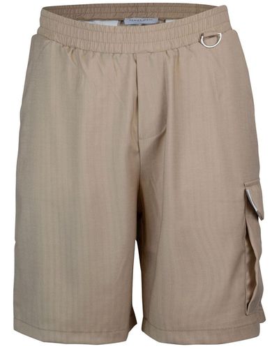 FAMILY FIRST Shorts & Bermudashorts - Grau