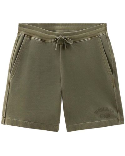 Woolrich Shorts & Bermudashorts - Grün
