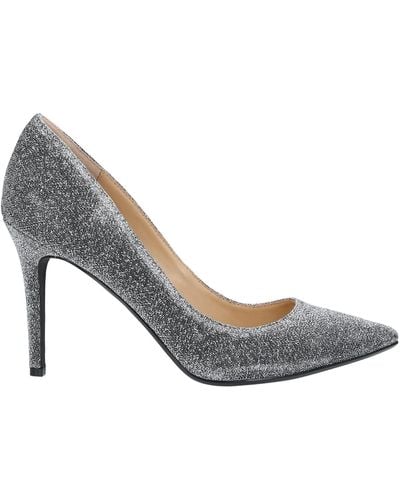 Kendall + Kylie Court Shoes - Grey