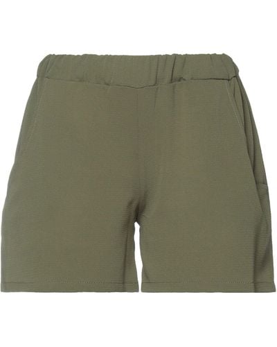 Fracomina Shorts & Bermuda Shorts - Green