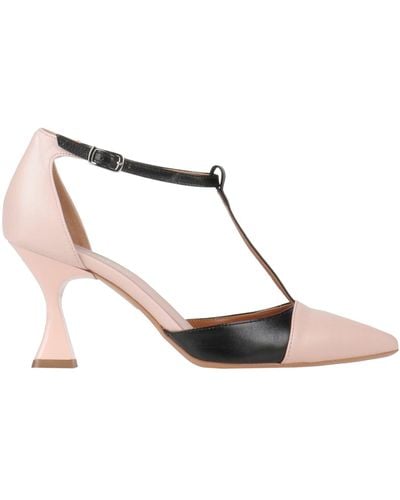 Piumi Court Shoes - Pink
