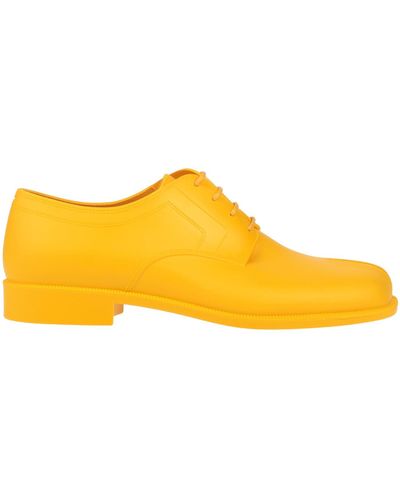 Maison Margiela Zapatos de cordones - Amarillo