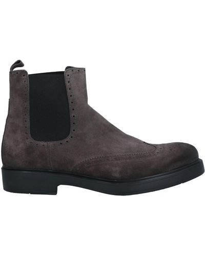 baldinini chelsea boots