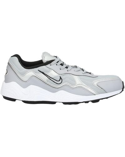 Nike Trainers - Grey