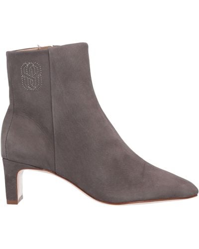 SCHUTZ SHOES Ankle Boots - Brown