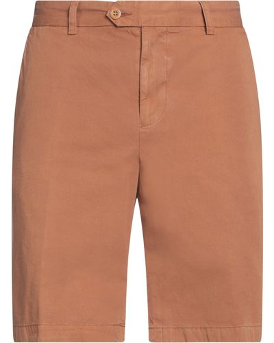 GANT Shorts & Bermuda Shorts - Brown