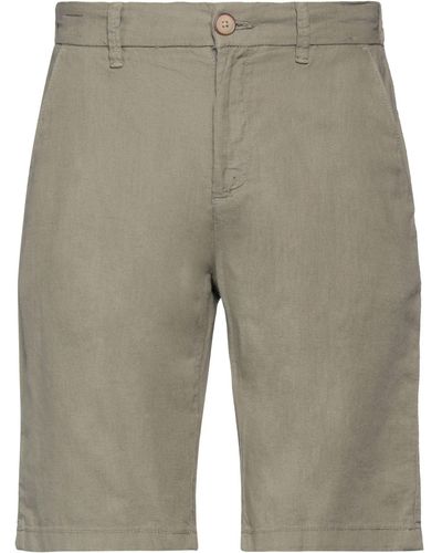 Sseinse Shorts & Bermuda Shorts - Gray