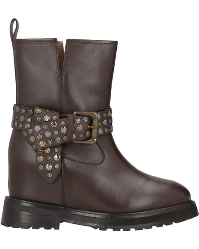 Emanuélle Vee Ankle Boots - Brown