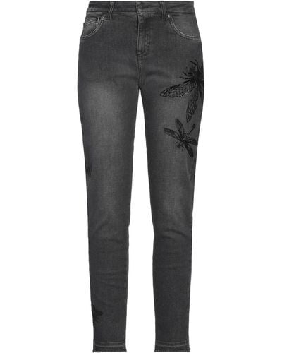 Escada jeans cheap price