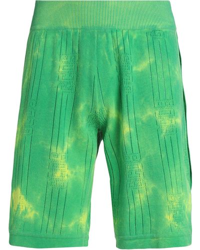 Gcds Shorts & Bermuda Shorts - Green