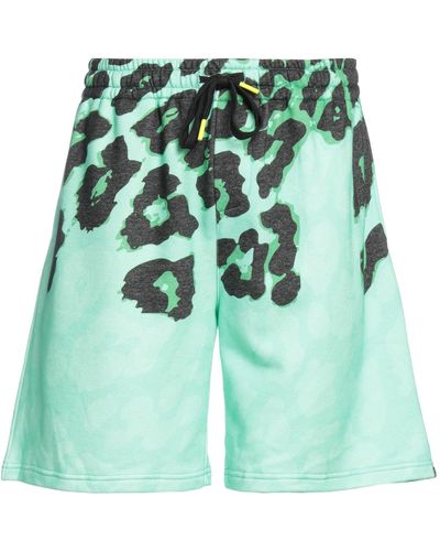 TOOCO Shorts & Bermuda Shorts - Green