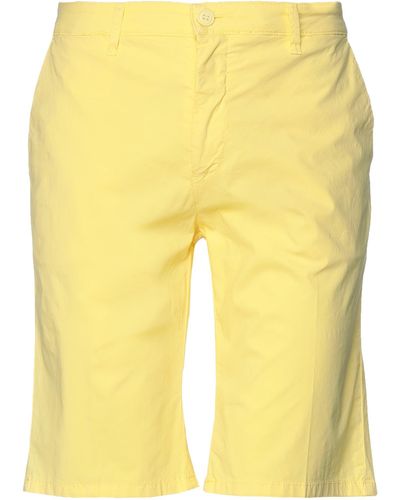 Liu Jo Shorts & Bermuda Shorts - Yellow