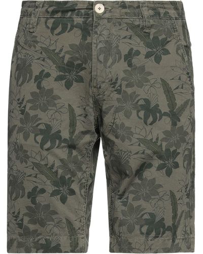 GAUDI Shorts & Bermuda Shorts - Green