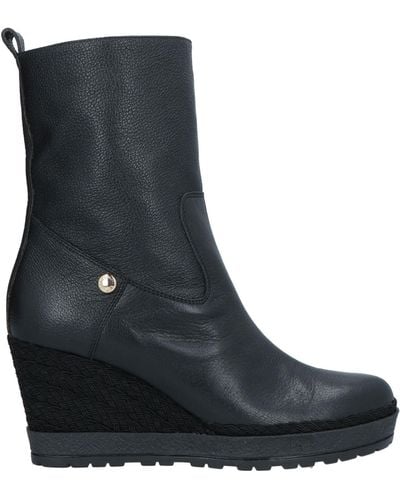 A.Testoni Ankle Boots - Black