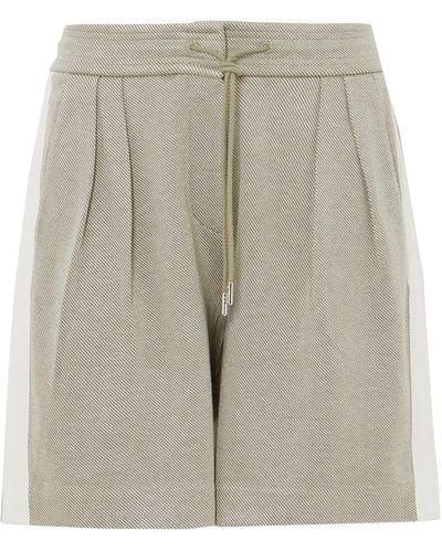 NINETY PERCENT Shorts & Bermudashorts - Grau