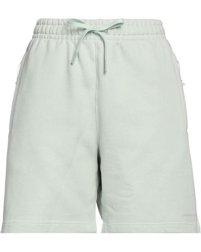 adidas Originals Shorts & Bermuda Shorts - Grey