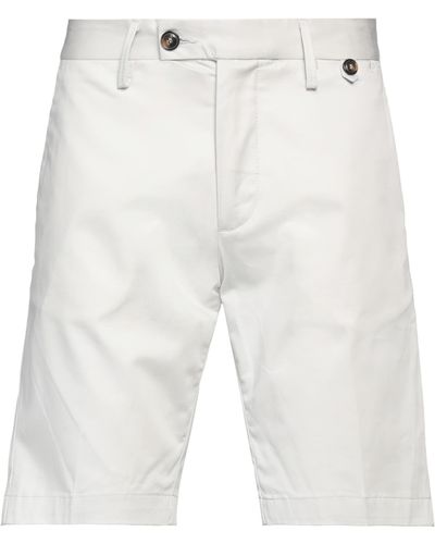 Liu Jo Shorts & Bermuda Shorts - White