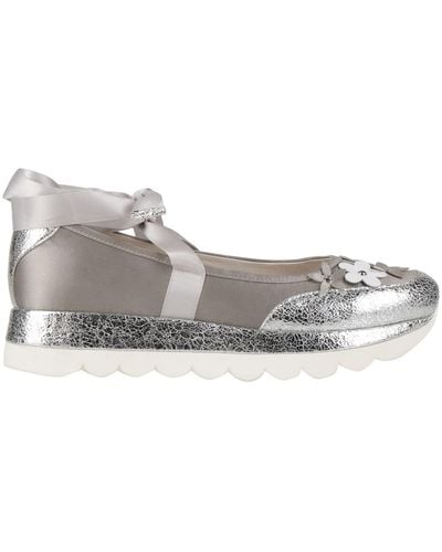 CafeNoir Court Shoes - Grey