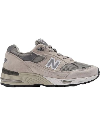 New Balance Sneakers - Grau