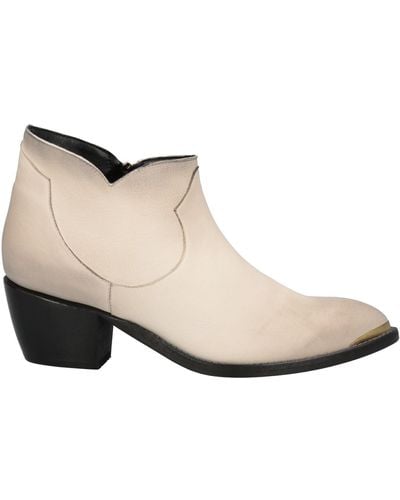 Ame Ankle Boots - Natural