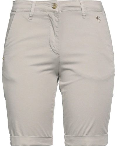 Gai Mattiolo Shorts & Bermuda Shorts - Gray