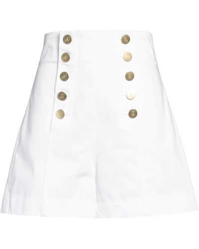 The Seafarer Shorts & Bermuda Shorts - White