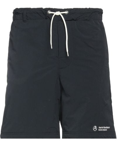 Mountain Research Shorts & Bermudashorts - Schwarz