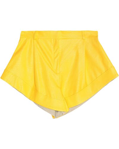 ACTUALEE Shorts & Bermuda Shorts - Yellow