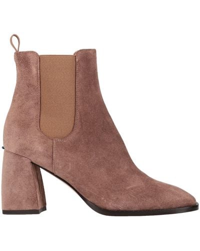 A.Bocca Ankle Boots - Brown