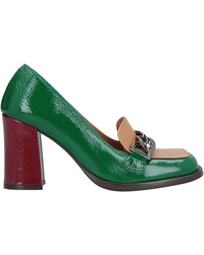 Green Chie Mihara Flats and flat shoes for Women | Lyst