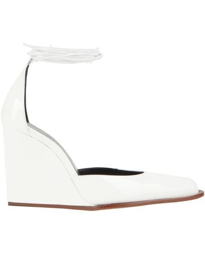 Victoria Beckham Court Shoes - White