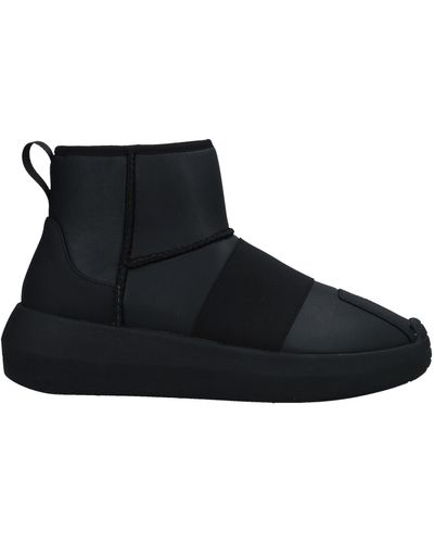 Fessura Ankle Boots - Black