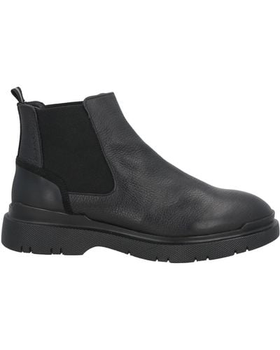 Ambitious Ankle Boots - Black