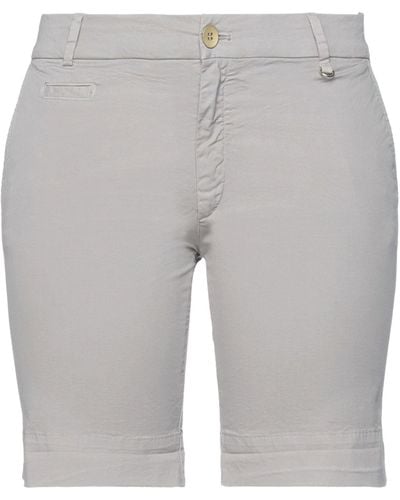 Mason's Shorts & Bermuda Shorts - Grey