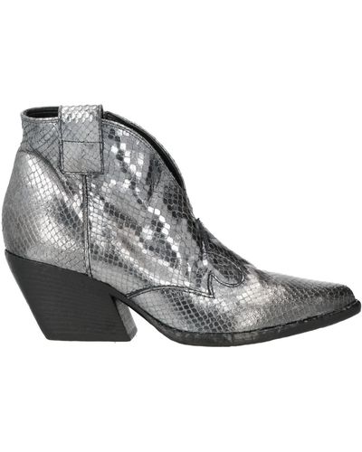 Elena Iachi Steel Ankle Boots Leather - Grey