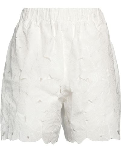 RED Valentino Shorts & Bermudashorts - Weiß