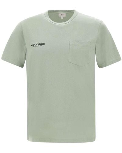 Woolrich T-shirts - Grün