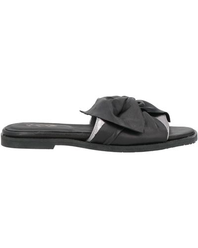 Keb Sandals - Black