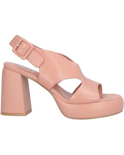 Jeannot Sandals - Pink