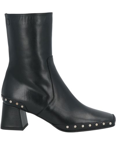 High Ankle Boots - Black