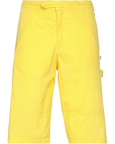 Almeria Shorts & Bermuda Shorts - Yellow