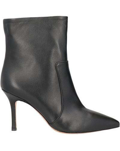 The Seller Ankle Boots - Black