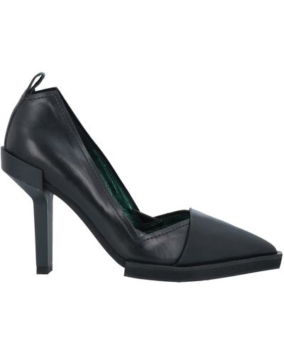 Paloma Barceló Court Shoes - Black