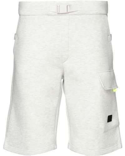 Helly Hansen Shorts & Bermuda Shorts - White