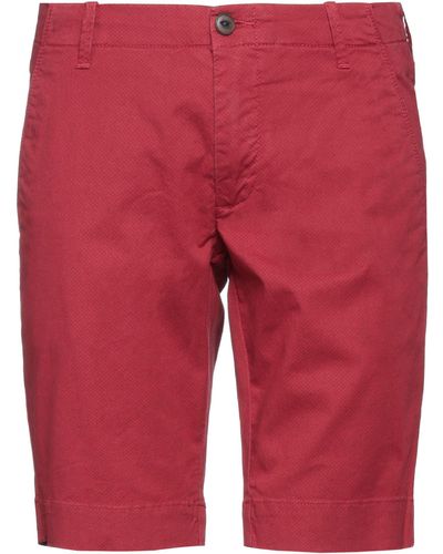 AT.P.CO Shorts & Bermuda Shorts - Red