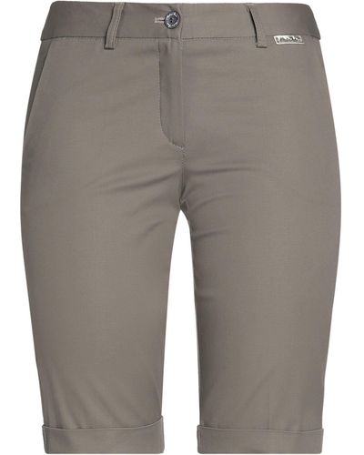 Brebis Noir Shorts & Bermuda Shorts - Grey