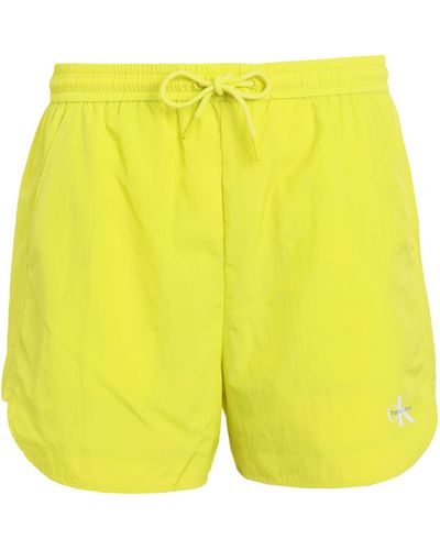 Calvin Klein Shorts & Bermudashorts - Gelb
