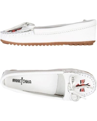 minnetonka loafers womens