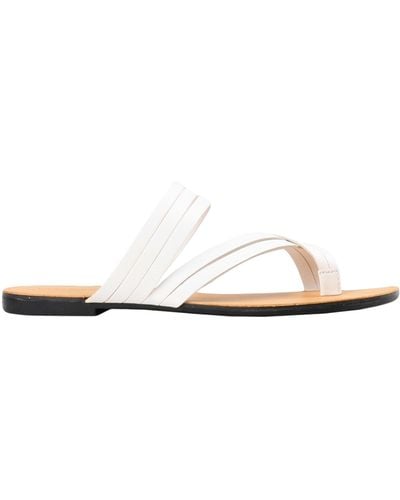 Vagabond Shoemakers Thong Sandal - White